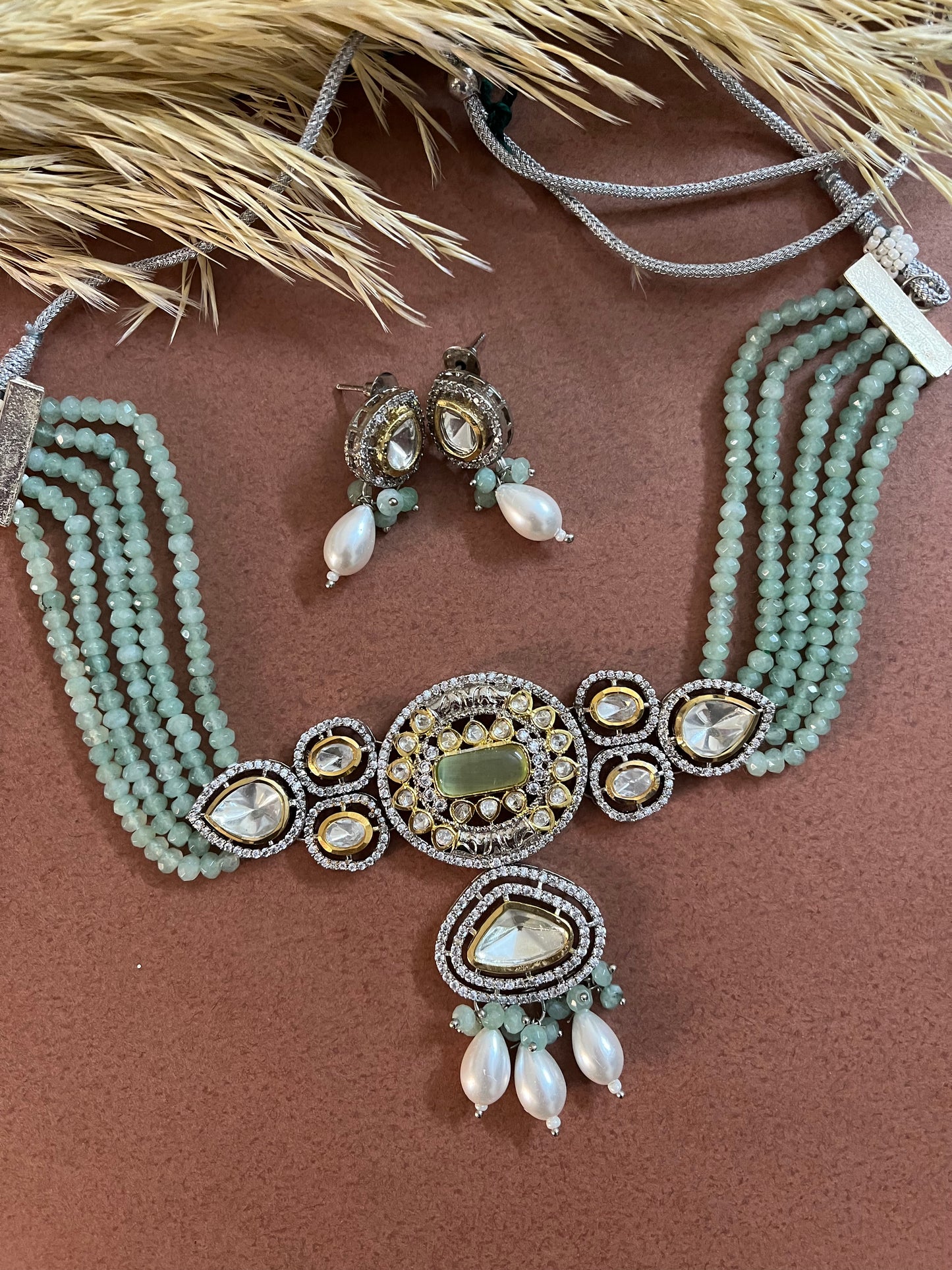 Mint Mehak Necklace Set