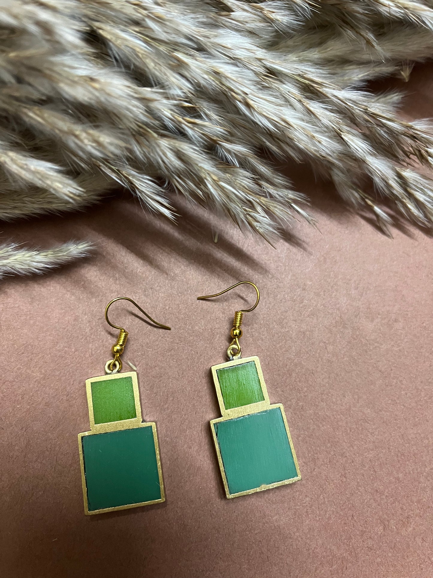 Green Lipstick Western Earring