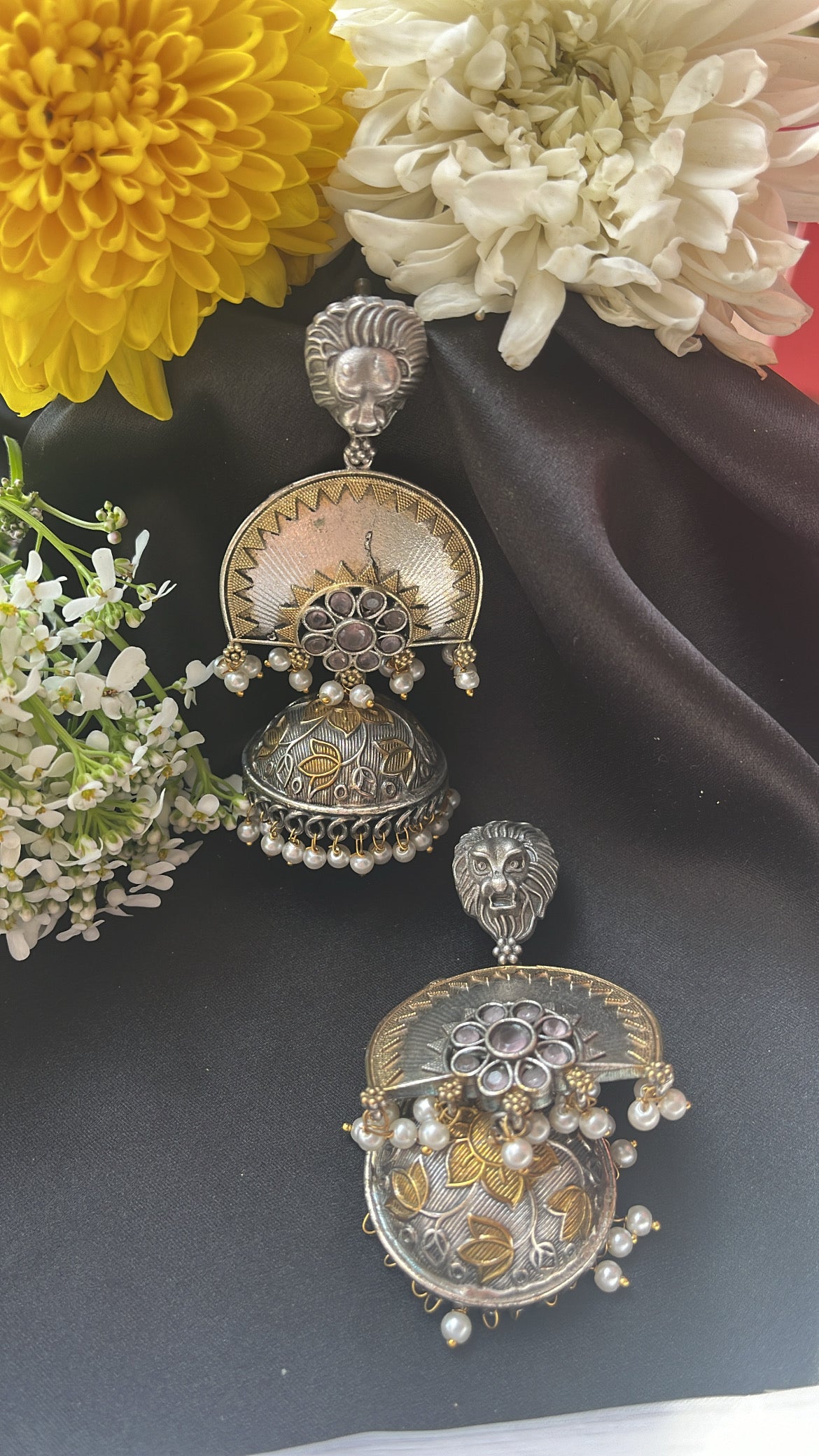 Dilkash Mehak Silver  Jhumka Earring