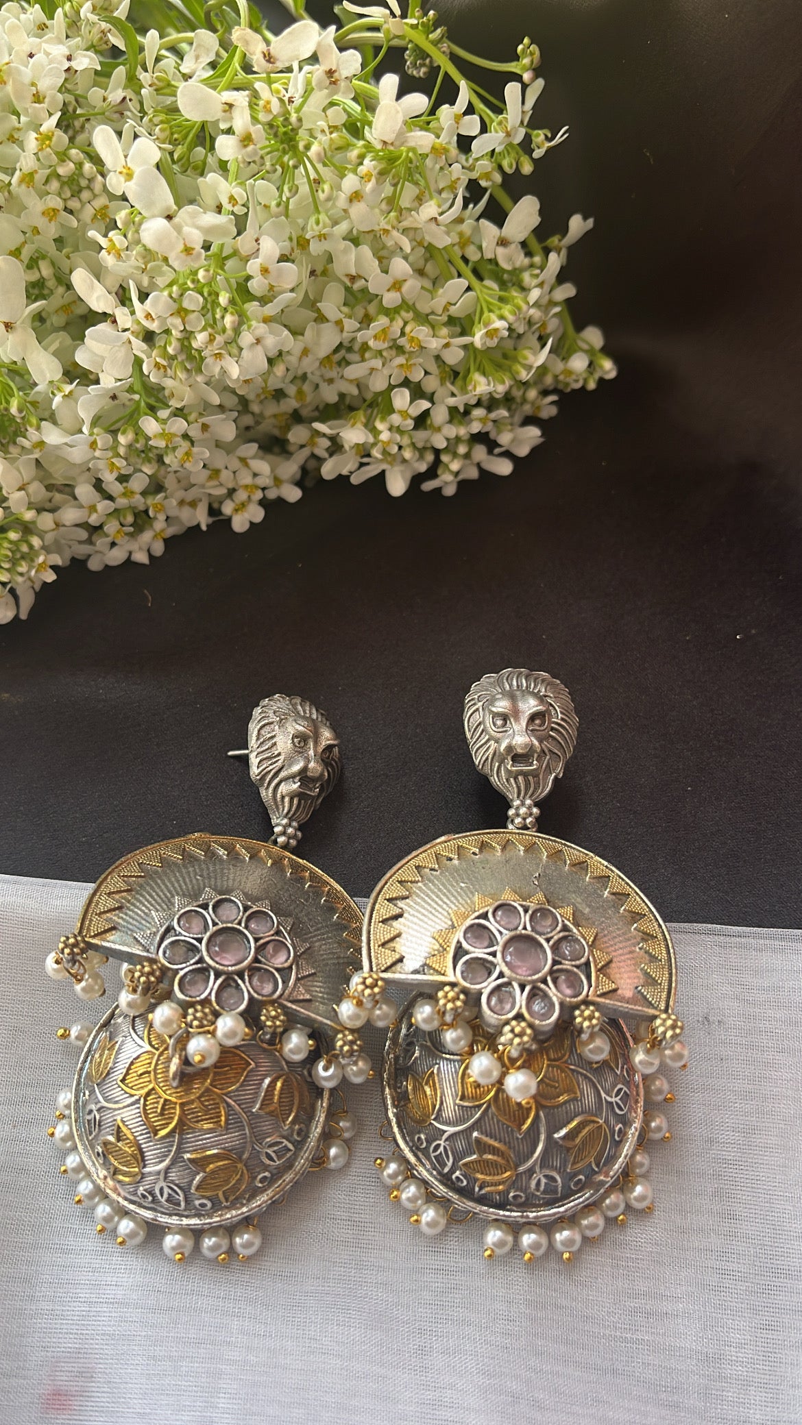 Dilkash Mehak Silver  Jhumka Earring