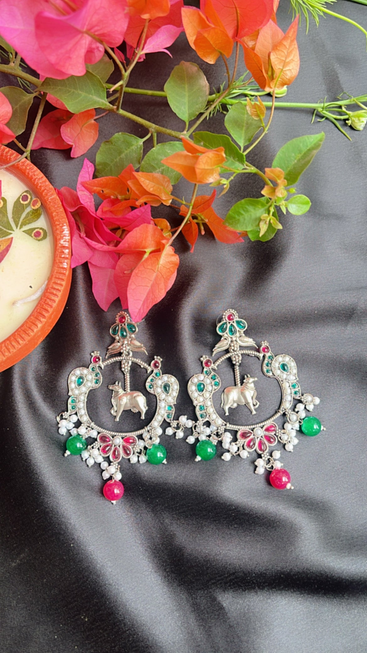 Kash Kamdhenu Silver Earring