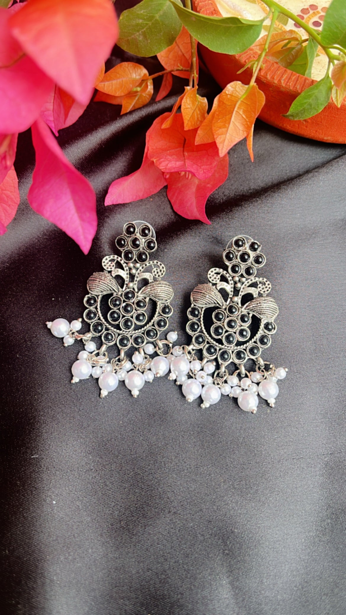 Kash Phool Silver Earring