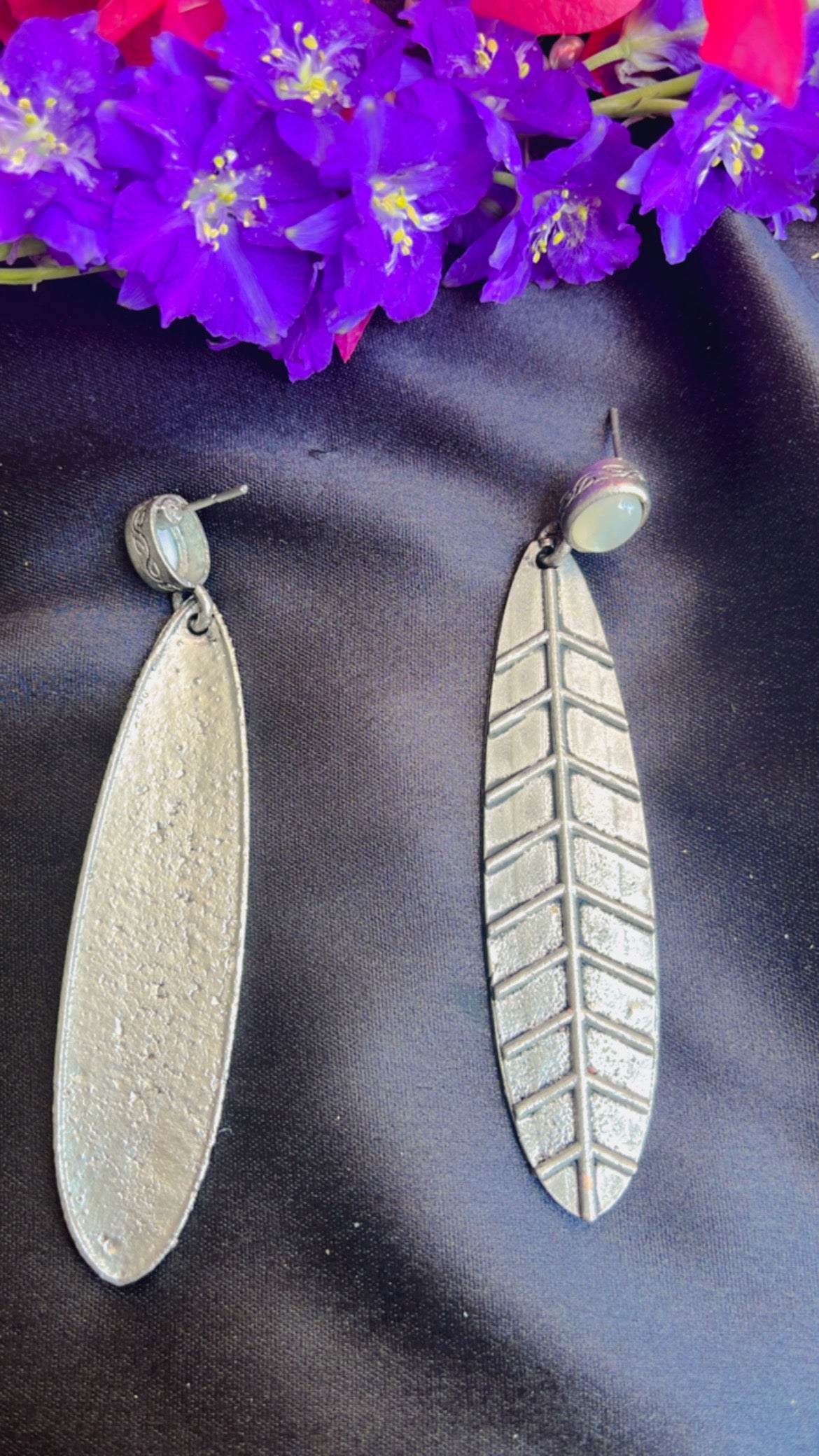 Kash Leaf Silver Earring