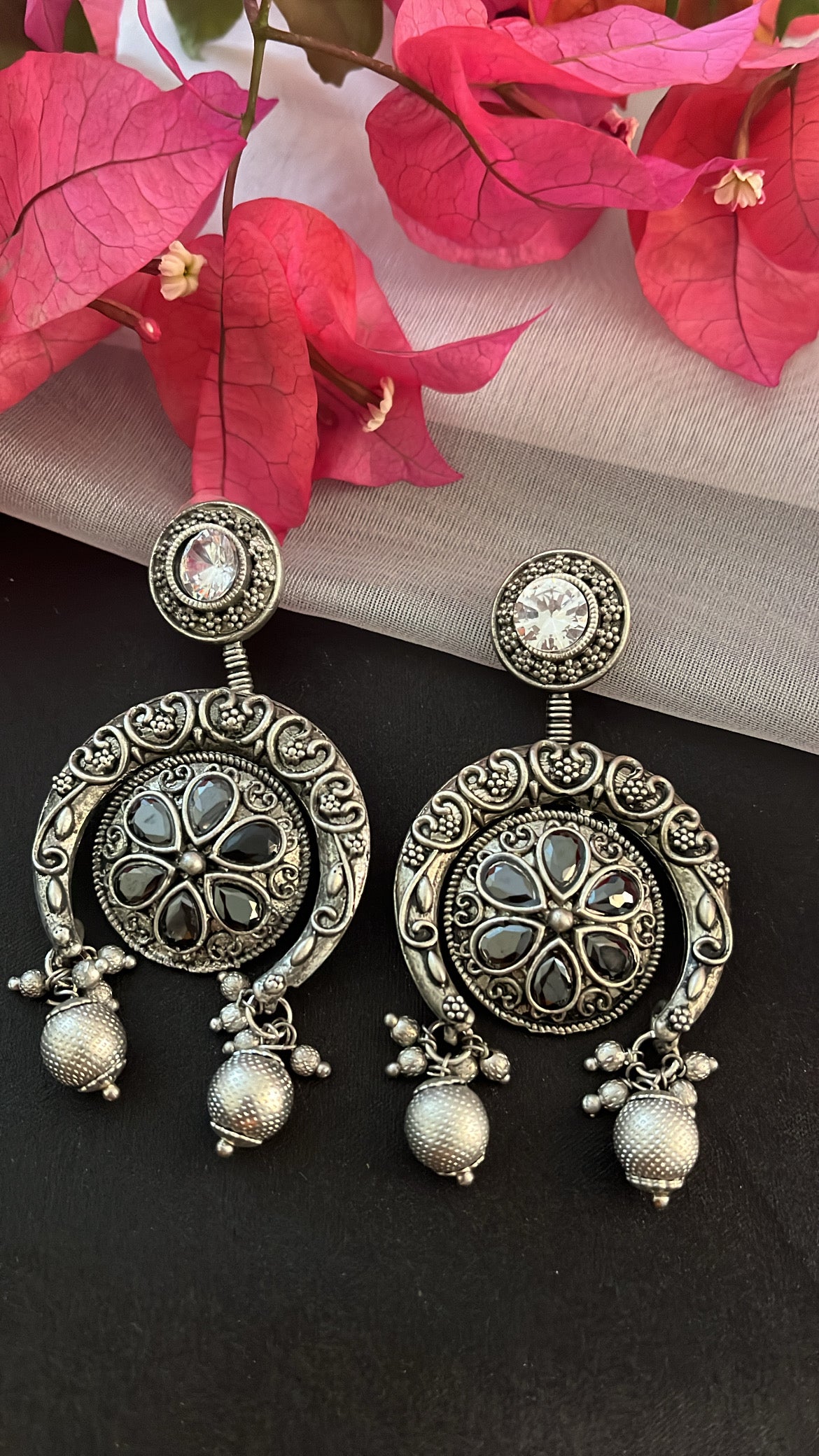 Kash Pankuri Silver Earring