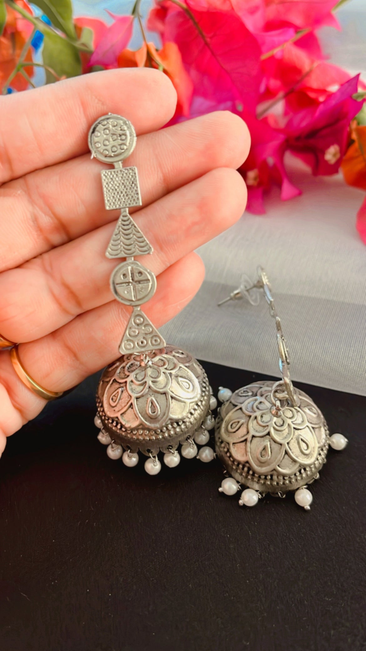 Kash Tri Silver Jhumka Earring