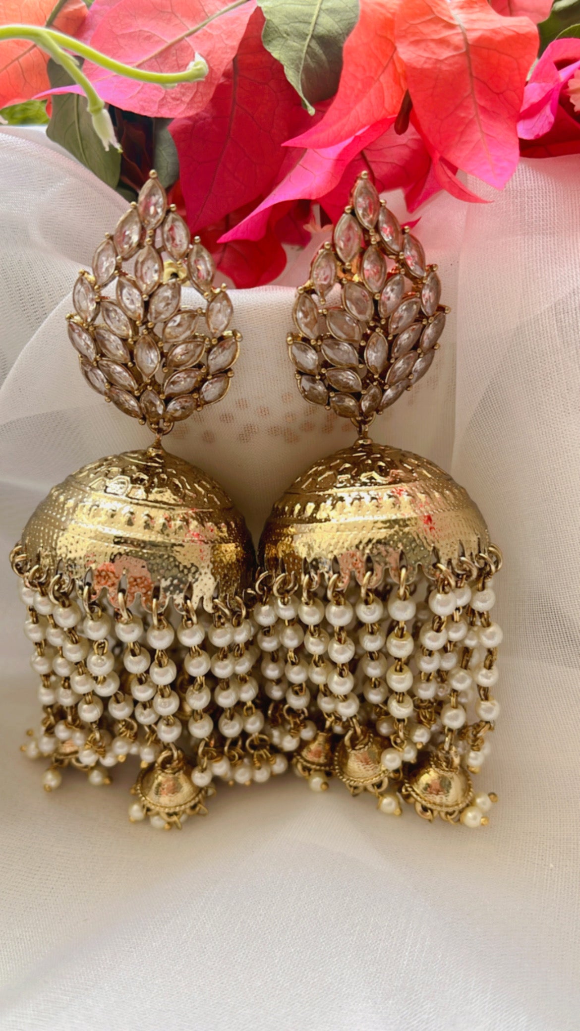 Zaina Golden  Jhumka Earring