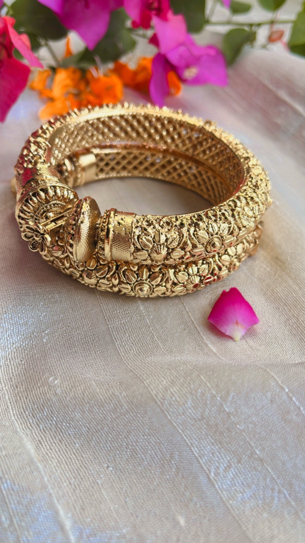 Golden Vartika Bangle