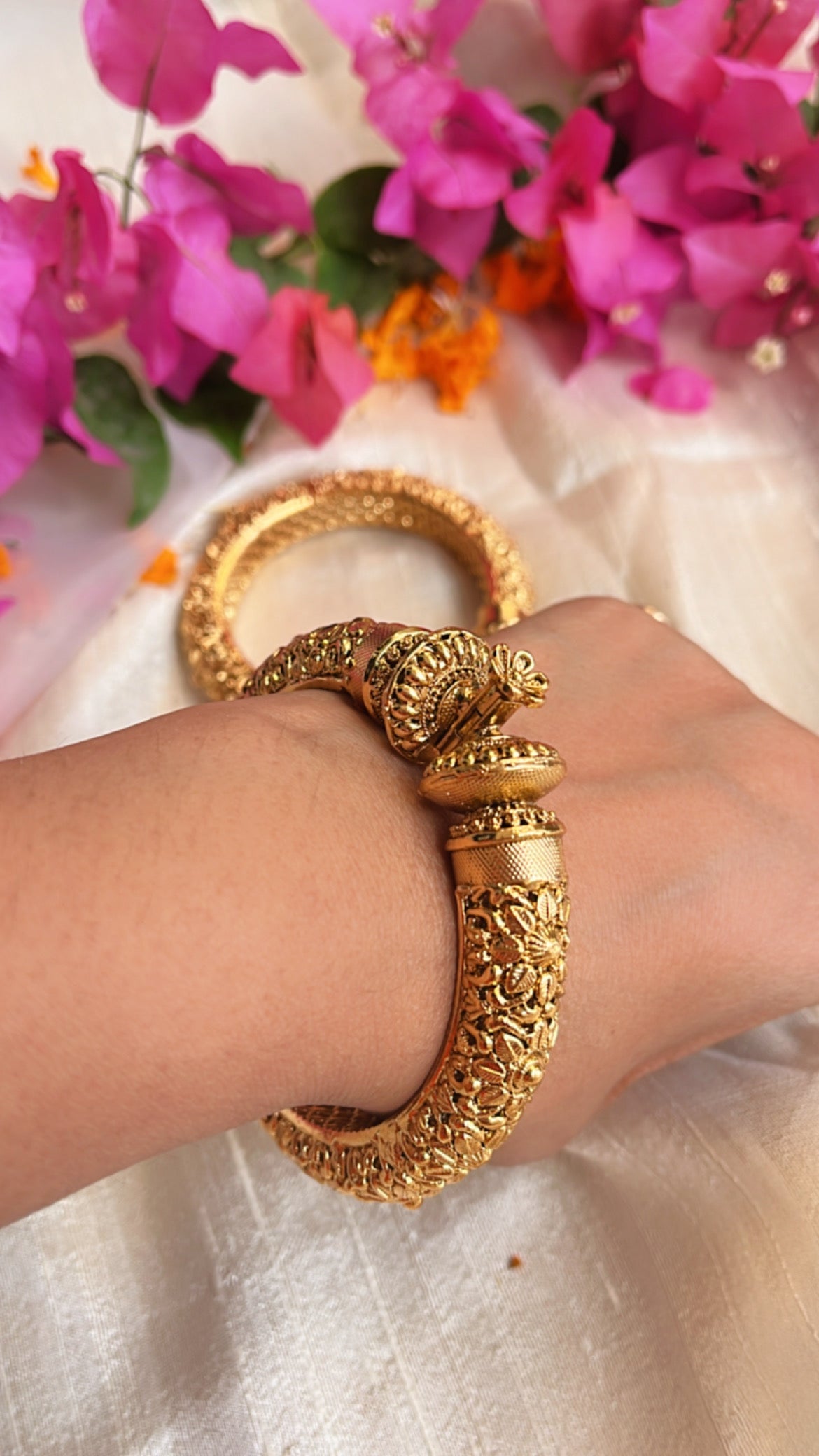 Golden Vartika Bangle