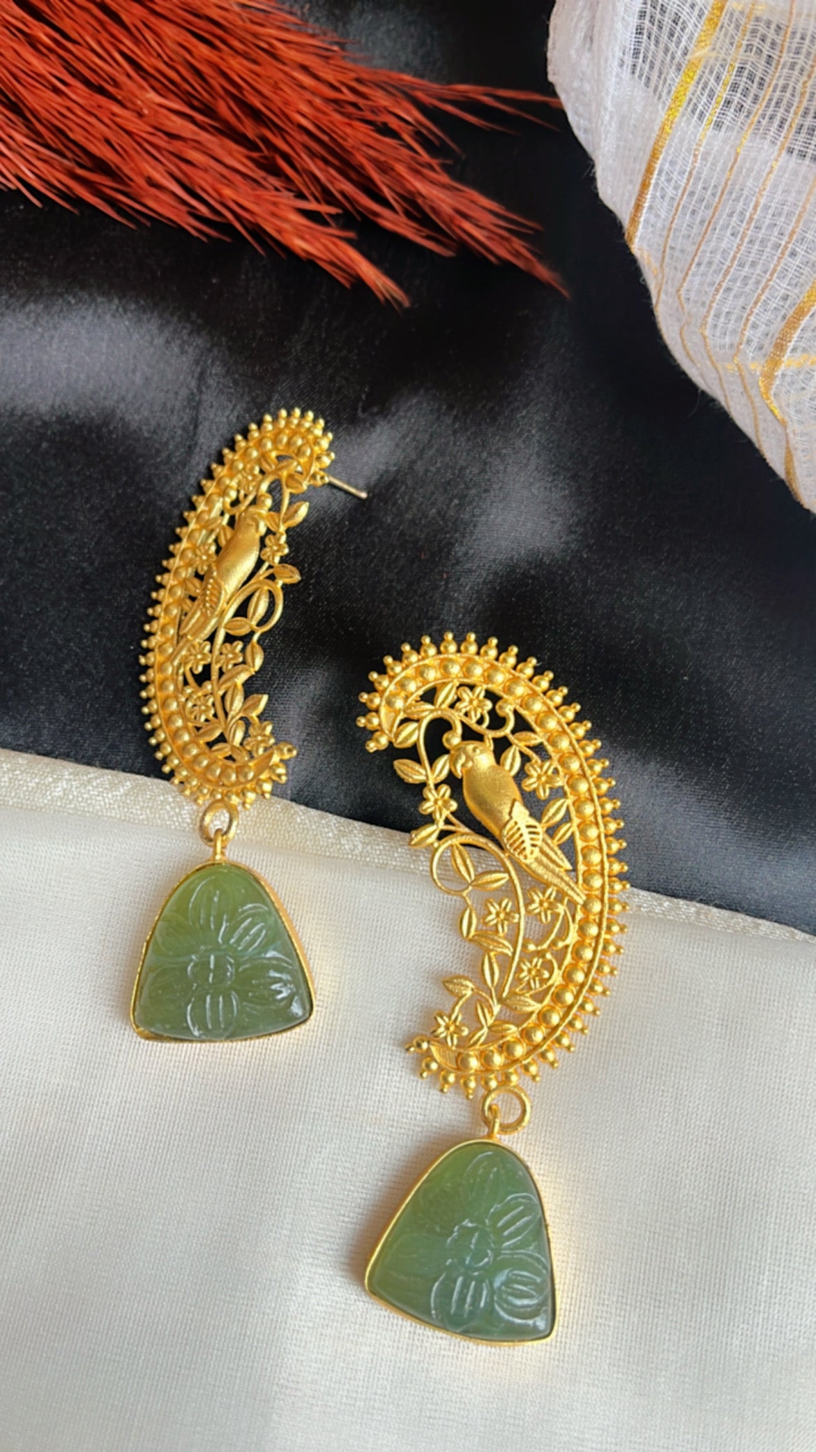 Meeti  Ethnic Earring