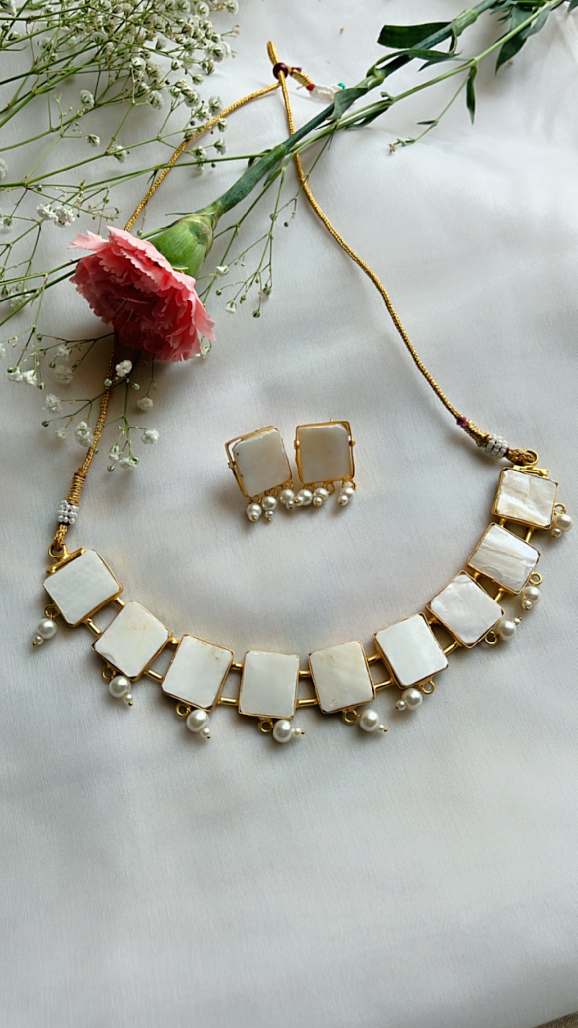 Raina Statement Neckpiece Set