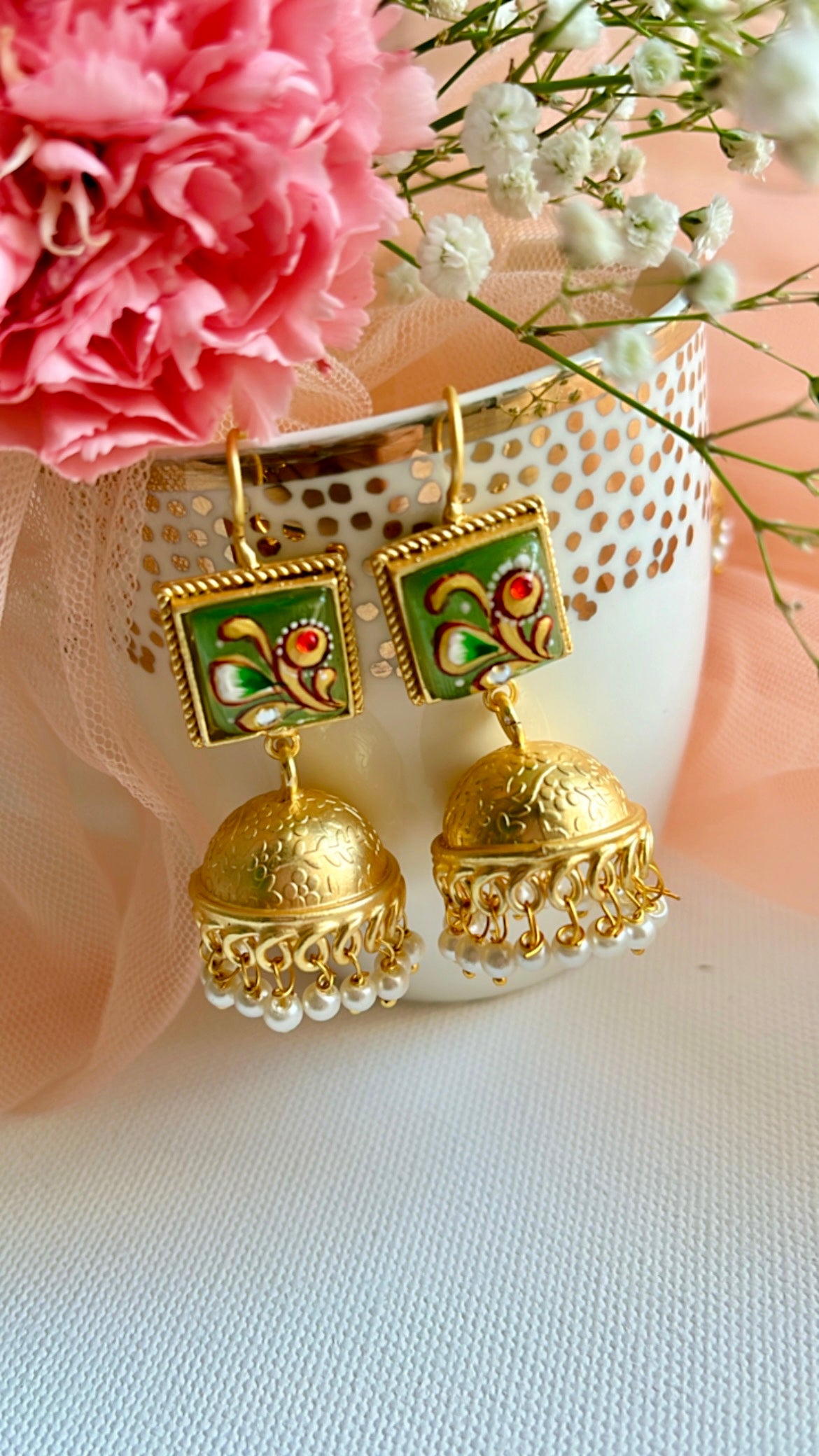 Pista Mira Jhumka Earring