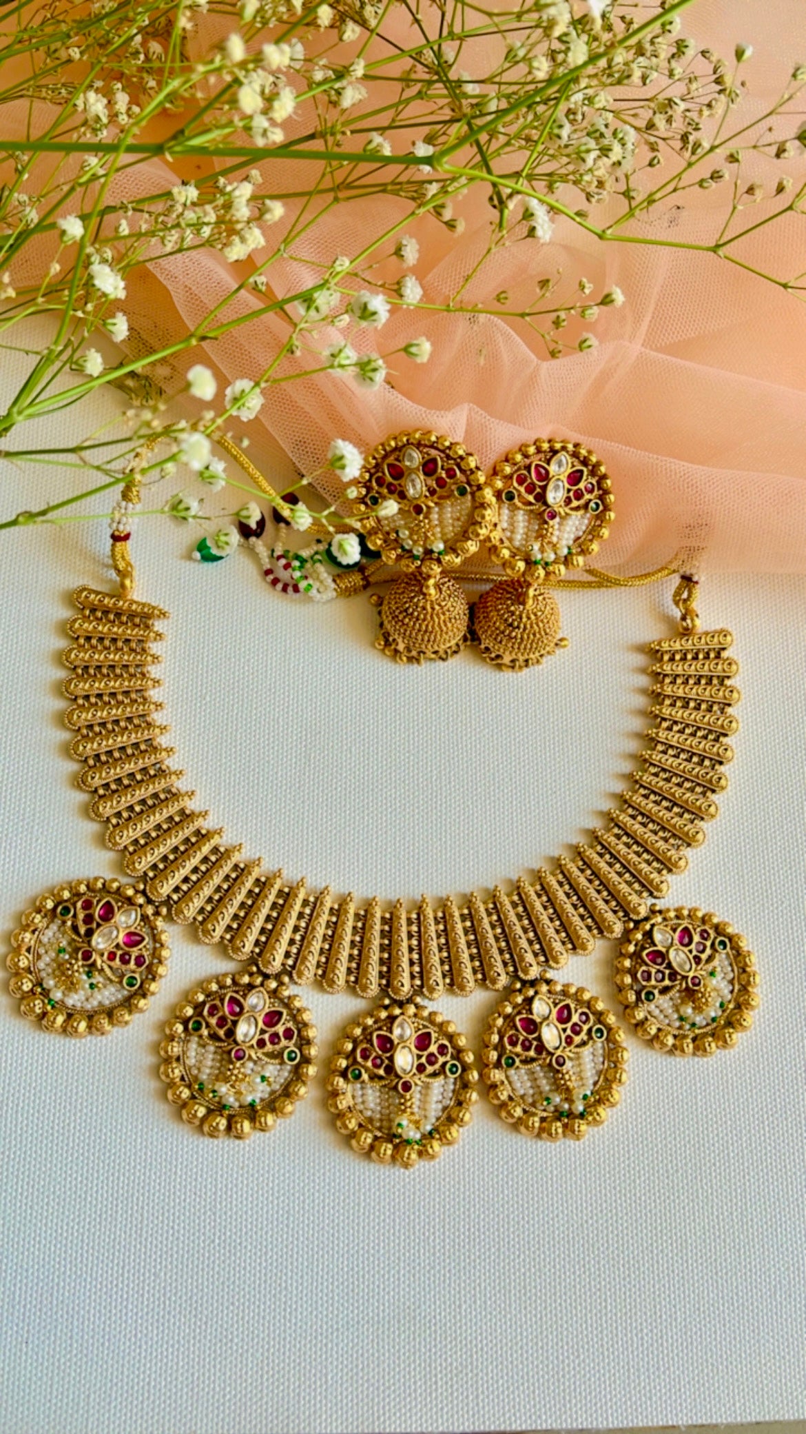 Neemisa  Neckpiece Set