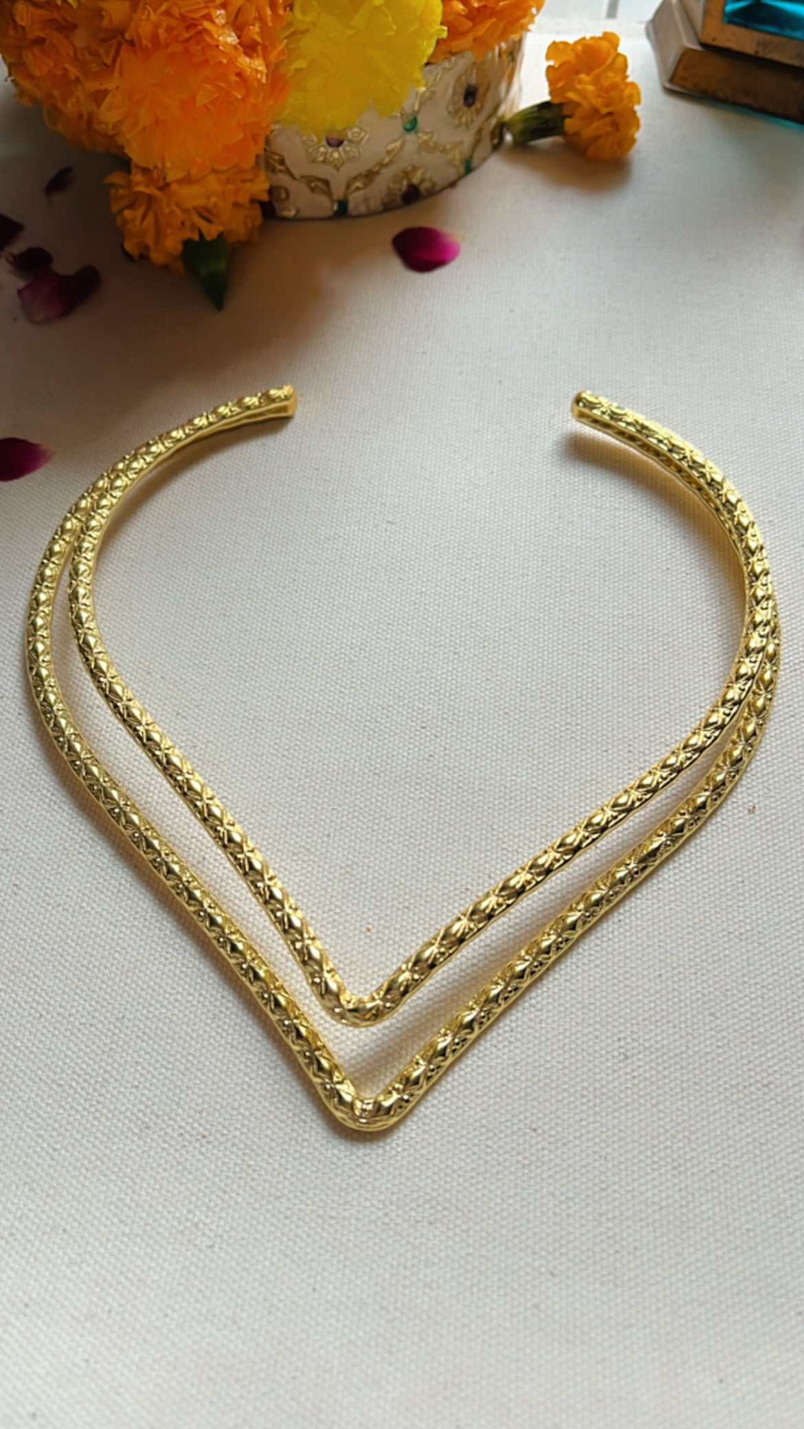 Naisha Gold Statement Neckpiece