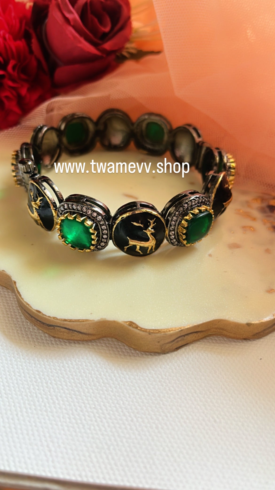 Neer Green Black Bangle