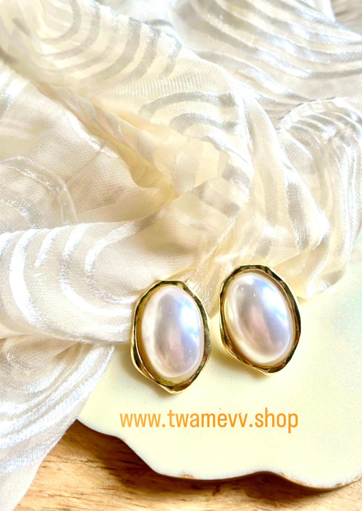 Pearl Zara Earring