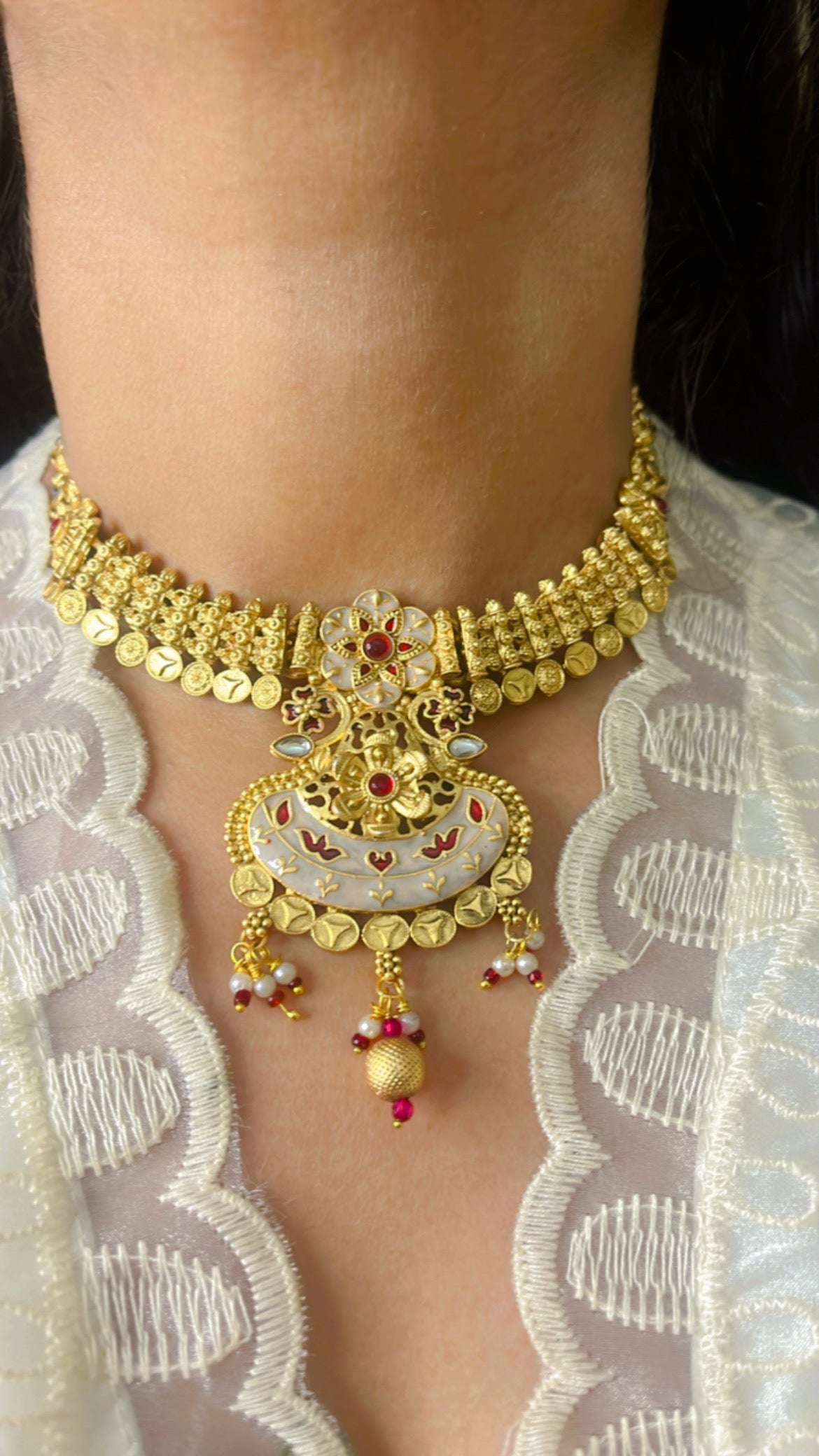 Tamiksha Neckpiece Set