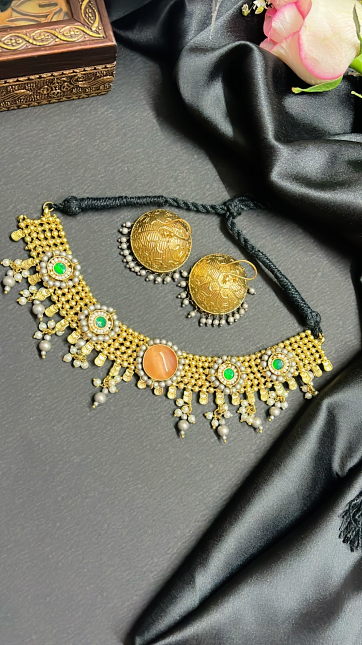 Mehaka Golden Neckpiece Set