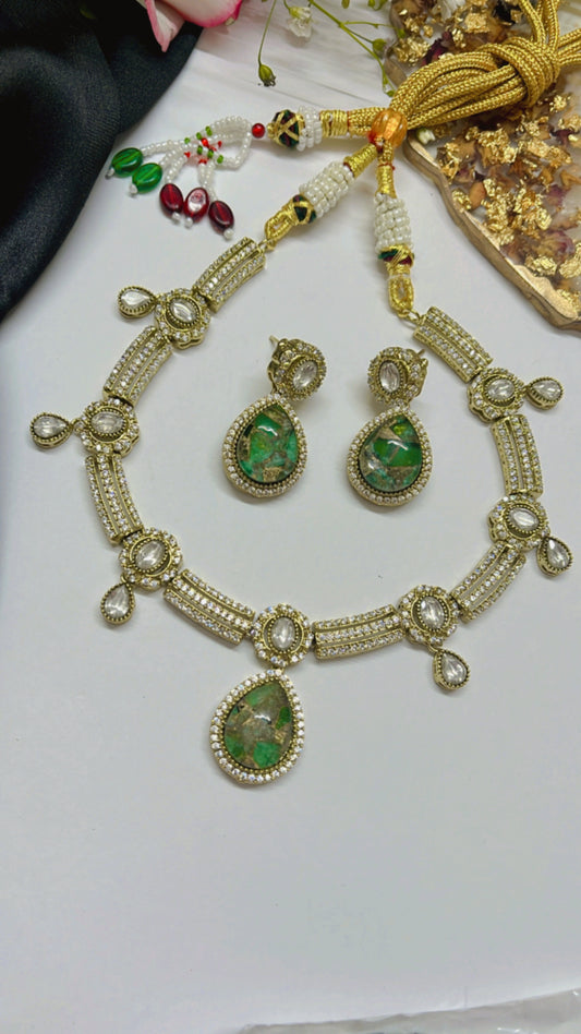 Green Geetika Necklace Set